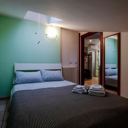 Above The Sky - Flying Apartment San Marino Buitenkant foto