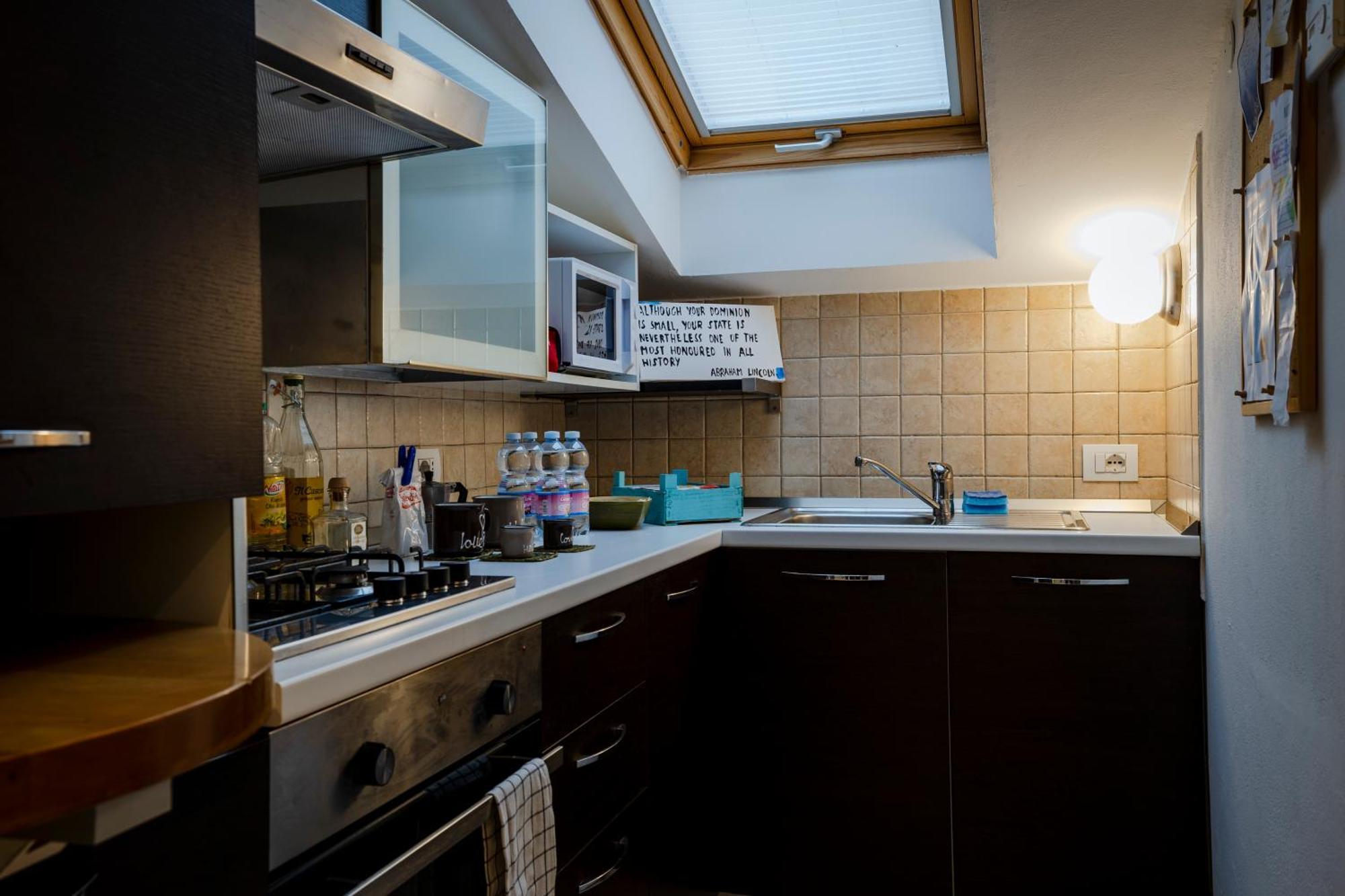 Above The Sky - Flying Apartment San Marino Buitenkant foto